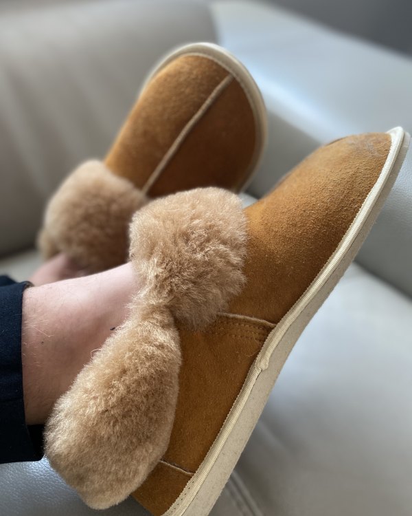  Quality & Natural  , Warm Cozy Leather ORGINAL Wool Sheepskin Fur Slippers