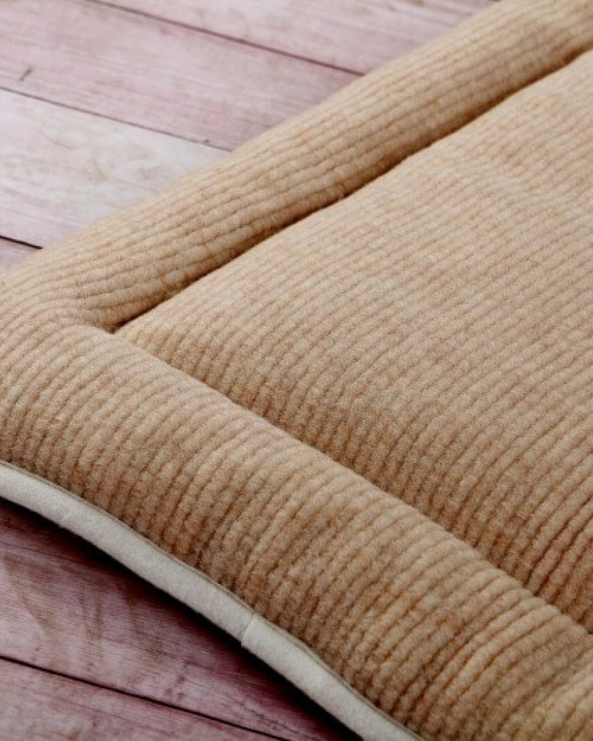 Beige Perugiano Wool Mattress Topper