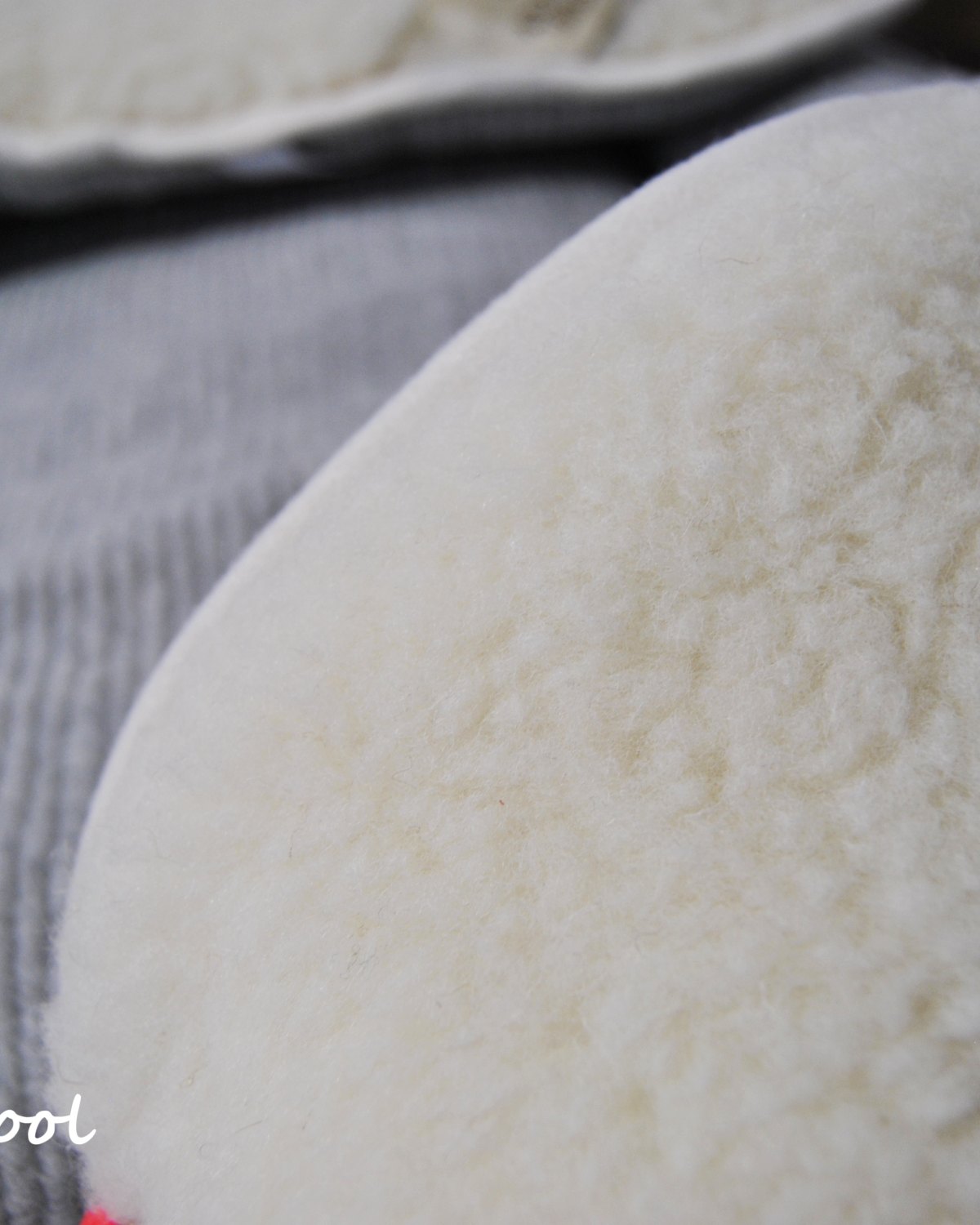 MERINO PURE WOOL  BED COVER Wool Mattress Topper Super King 80/210cm  ( CAR BED SHAPE  )