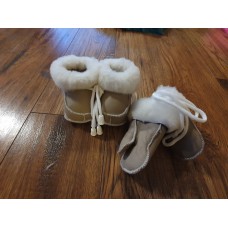 Newborn Baby Winter Set of shoes and gloves for Kids SHEEPSKIN Baby Set  GLOVES & Shoes  Real  LEATHER & FUR Perfect for gift 